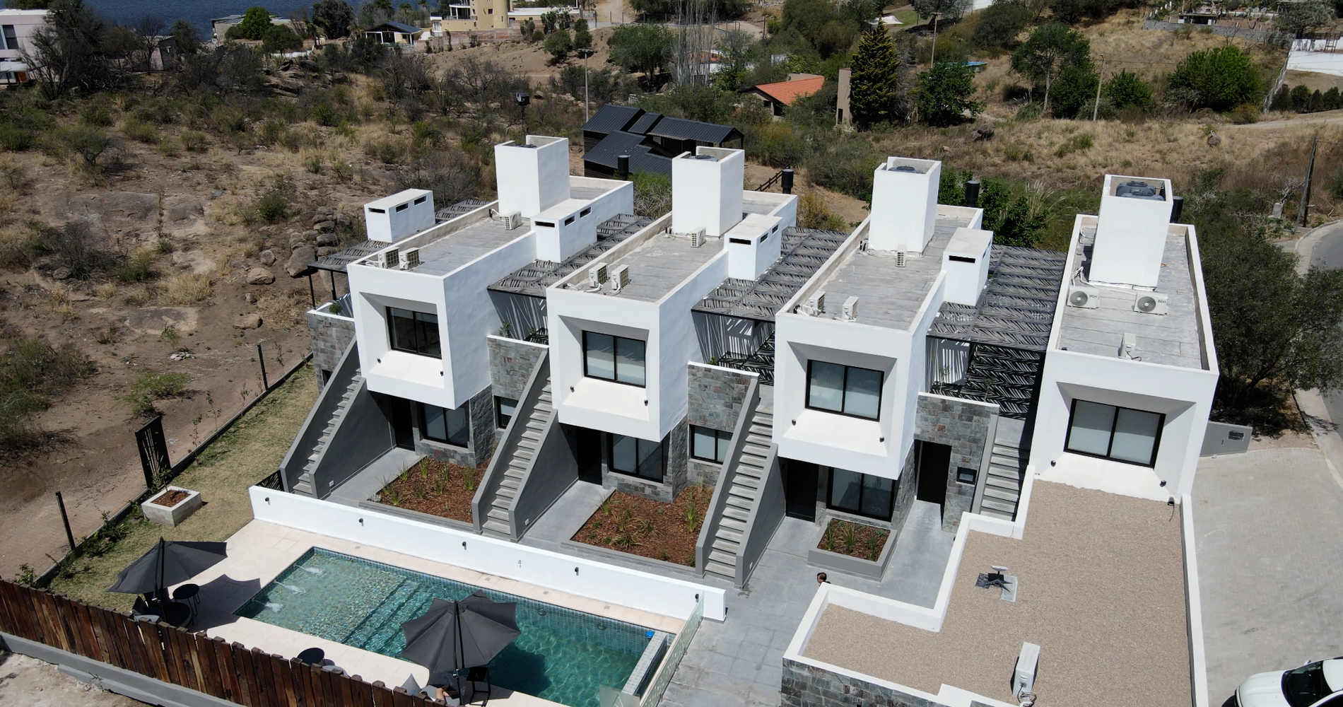 APARTS DE LA VILLA