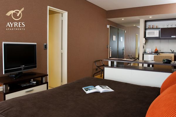 Ayres Recoleta Uriburu