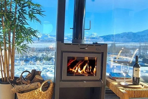 Exclusive Loft, 1 King Bed, Bathtub, Mountain View