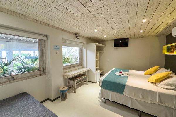 Quarto Triplo Jardim (Nº14)