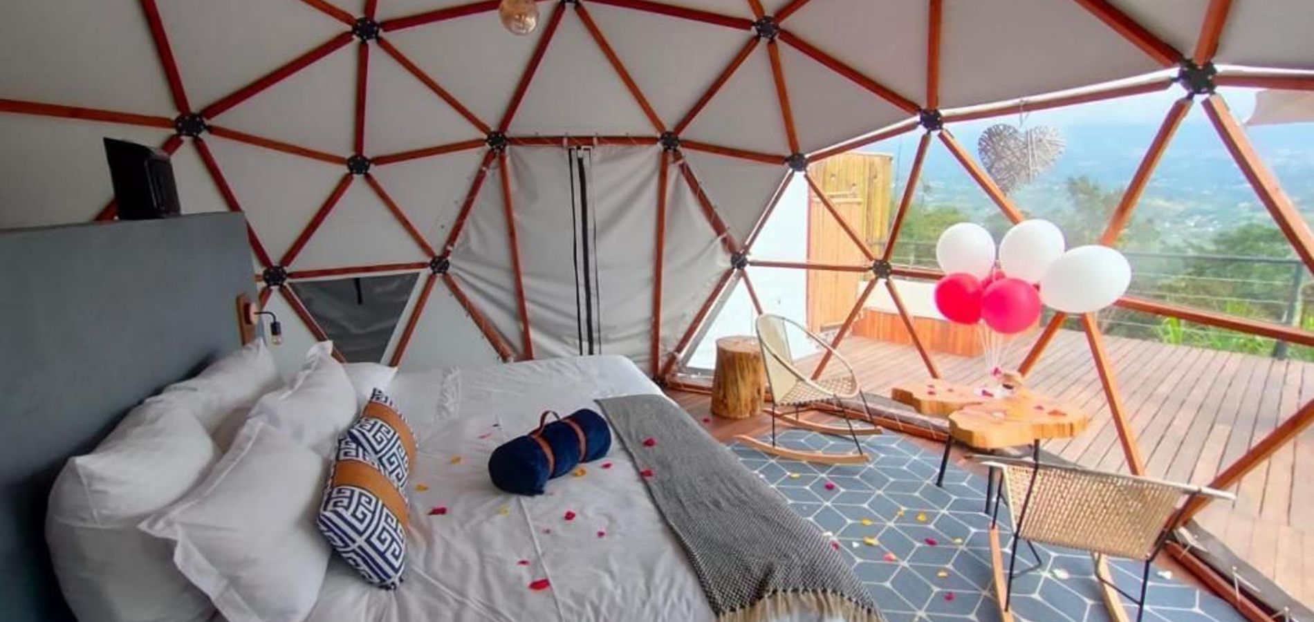 URQU GLAMPING
