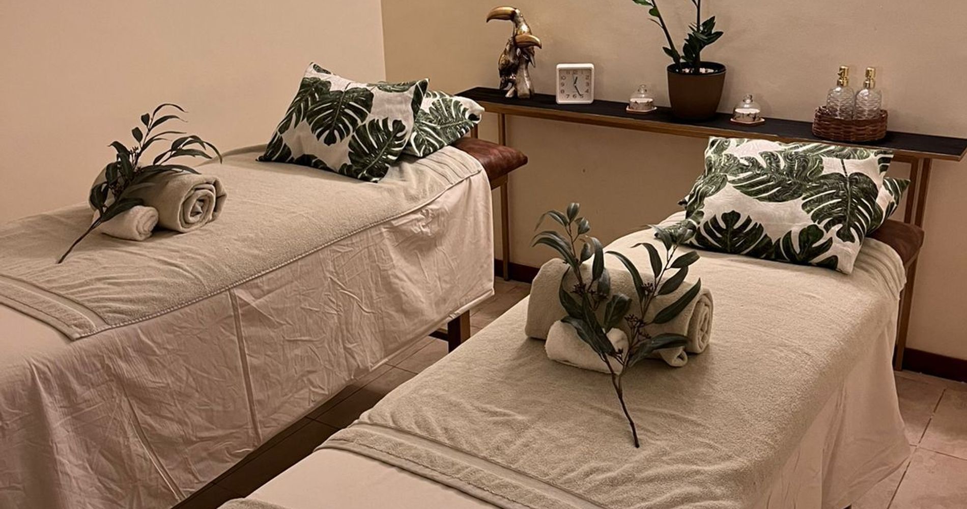 Raíces Esturión Hotel