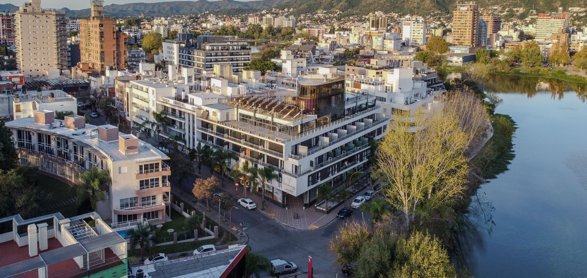 HOTEL GOLDEN ROSS RESORT & SPA