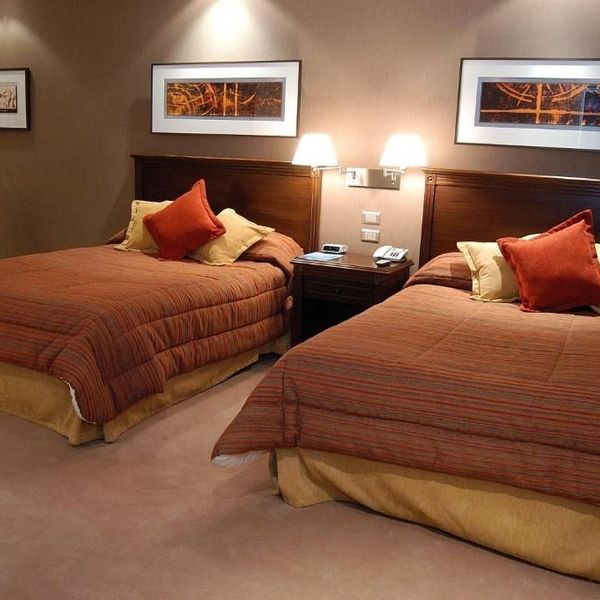 Howard Johnson Sierras Hotel and Casino