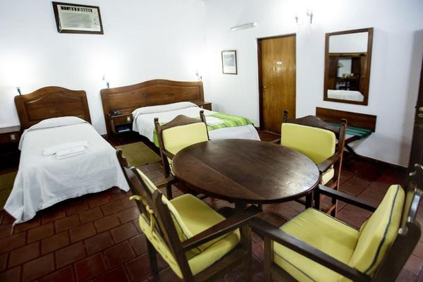 HABITACIÓN FAMILIAR