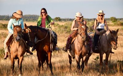 MesondelasCanas - Cabalgatas por las Sierras