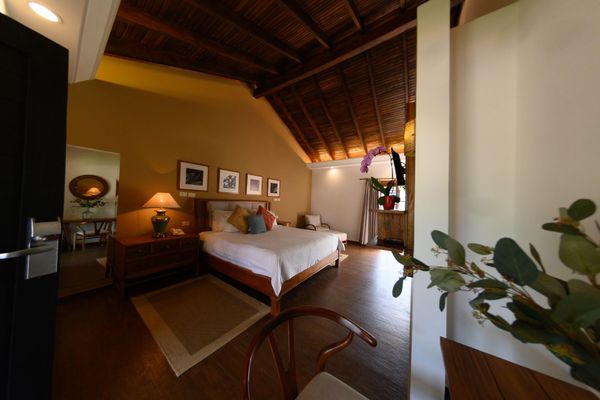 SUITE ALTAGRACIA C/JACUZZI