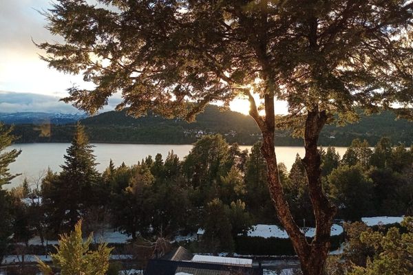 Suite Doble Clásica con Vista al Lago