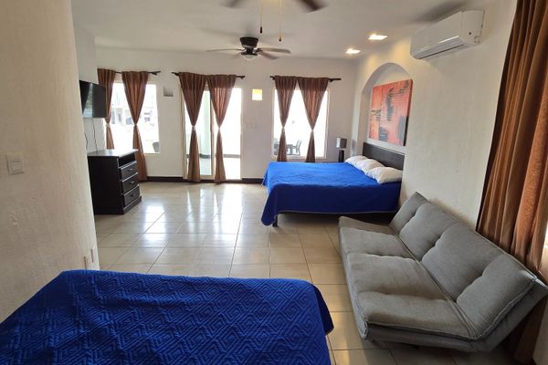 Villa con Terraza y Vista parcial al Mar 