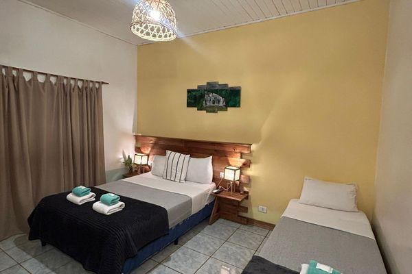 Habitación 1Mat1Single - Triple c/ TV