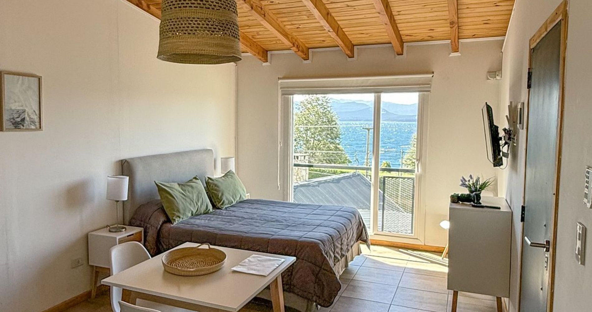 Lagos del Sur Apart & Suites