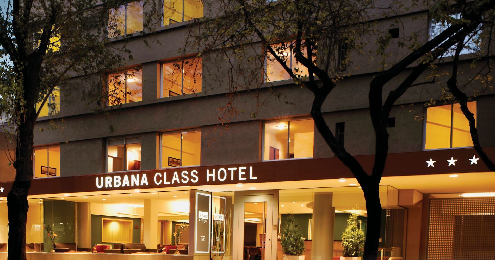Urbana Class Hotel