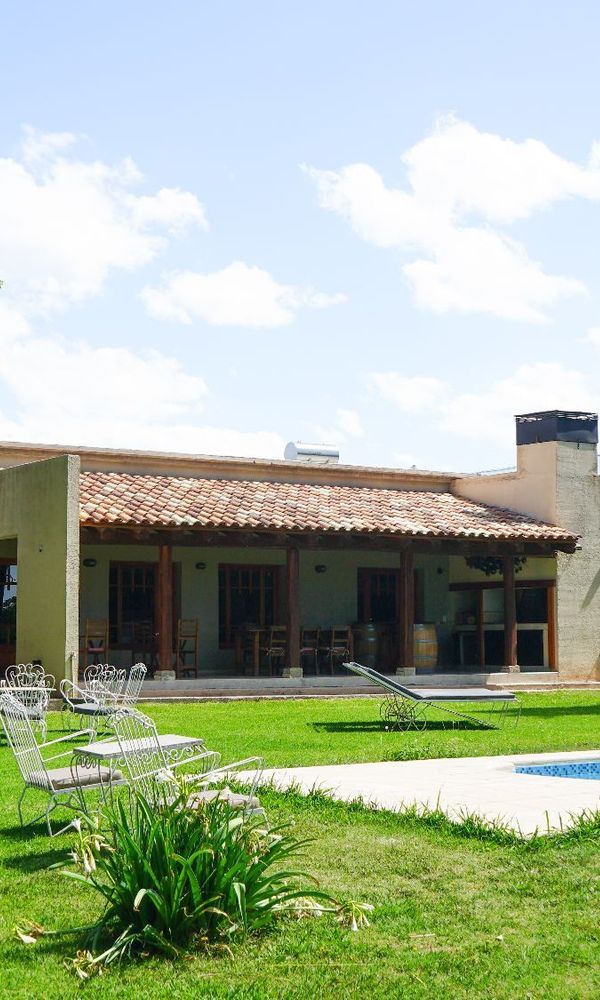 Posada Cavieres Wine Farm