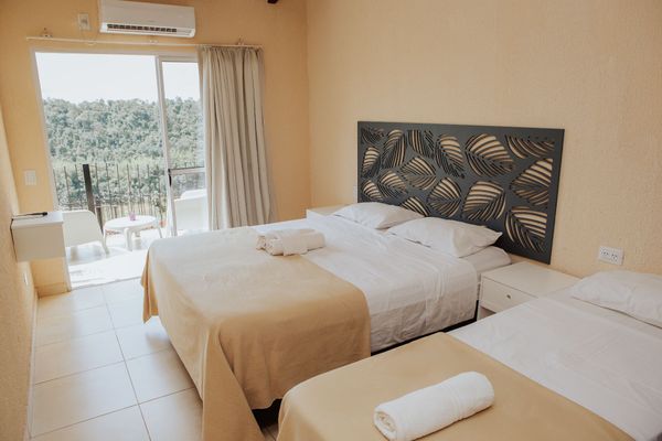 ISONDU Superior con Vista al Río T