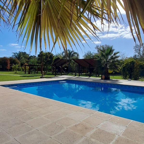 Complejo Verde y Sol en La Colonia