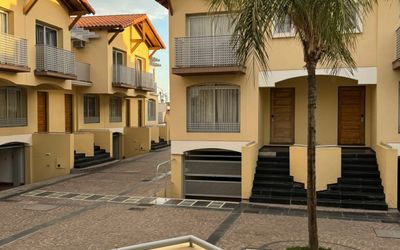 ApartHotelSolaresdeMaipu - ESTACIONAMIENTO