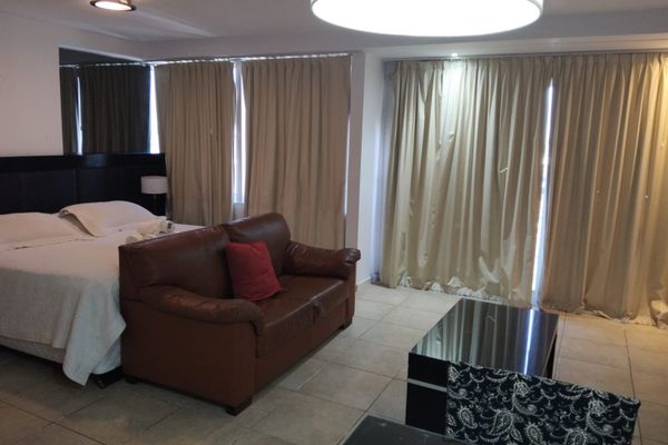 Tu loft junto a La Cañada - i22