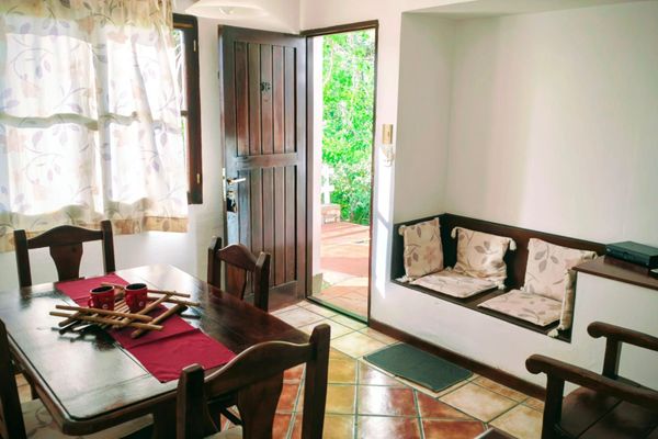 CABAÑA PARA 2 PERSONAS (con aire acondicionado en el dormitorio)