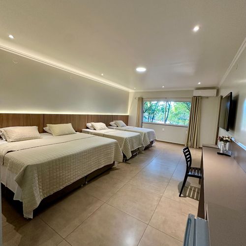 Parque Hotel Manantial