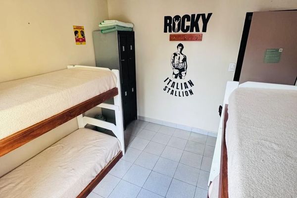 Habitación Cuádruple con baño compartido 