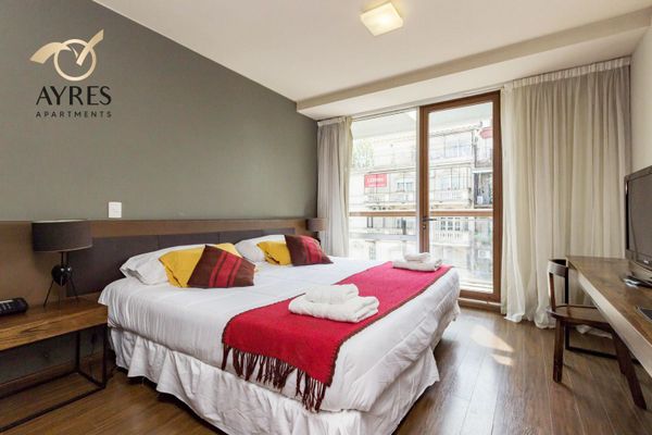 Triple Balcony Apartment Palermo