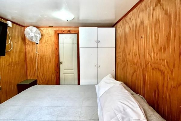 Habitación doble con baño privado