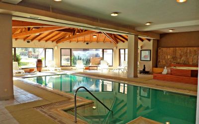 CabanasEdenySpa -  VIBRA SPA Piscina climatizada interior