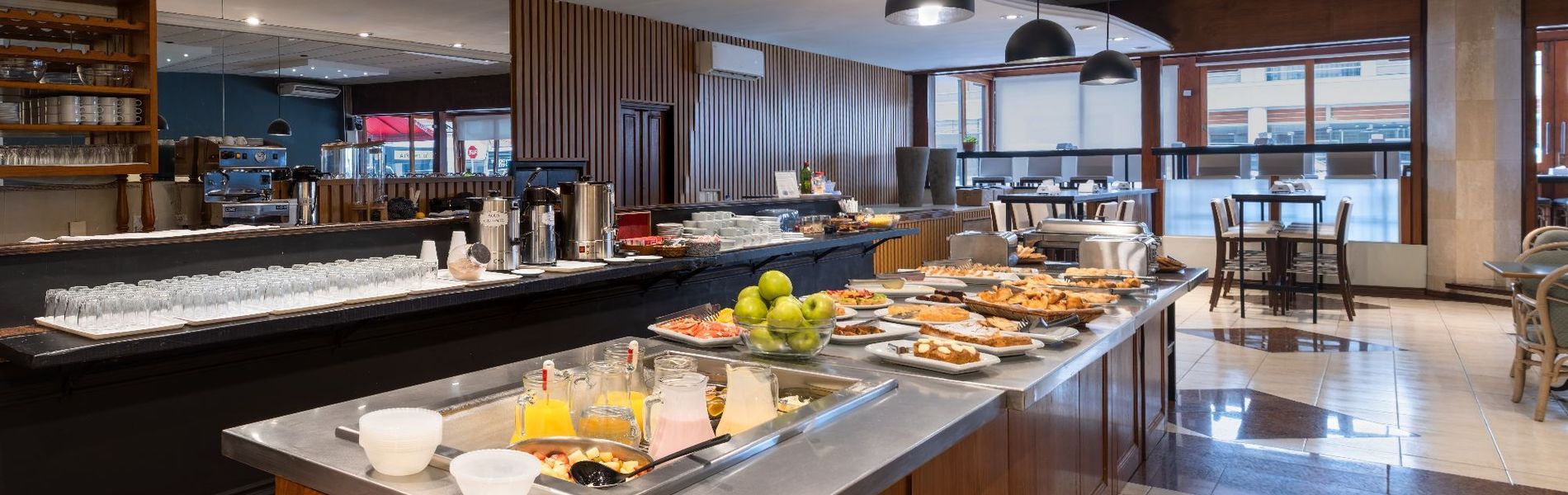 Golden Beach Resort & Spa