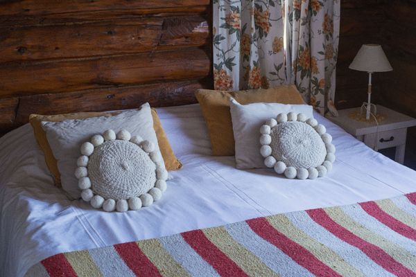 Standard Vista Lago.- 1 o 2 camas