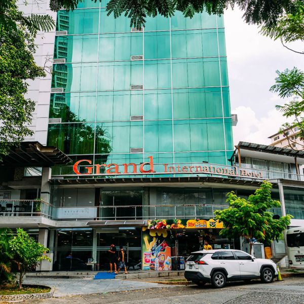 Grand International Hotel