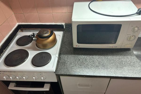 Depto monoambiente sobre calle Marconi, Olivos