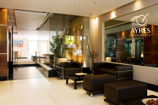 Ayres Recoleta Uriburu