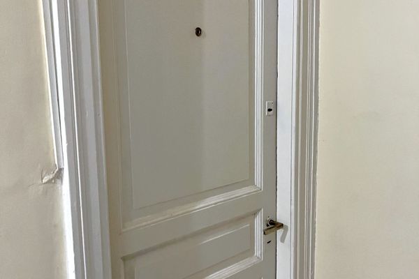 Monoambiente sobre calle Ayacucho, Recoleta