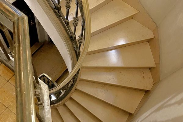 Monoambiente sobre calle Ayacucho, Recoleta