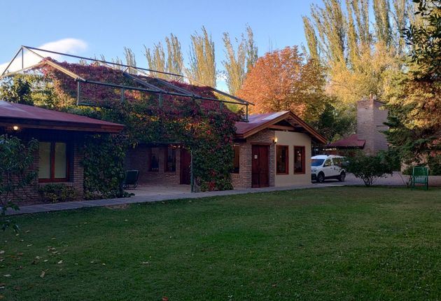 Lujan De Cuyo B&B in Lujan de Cuyo, Argentina