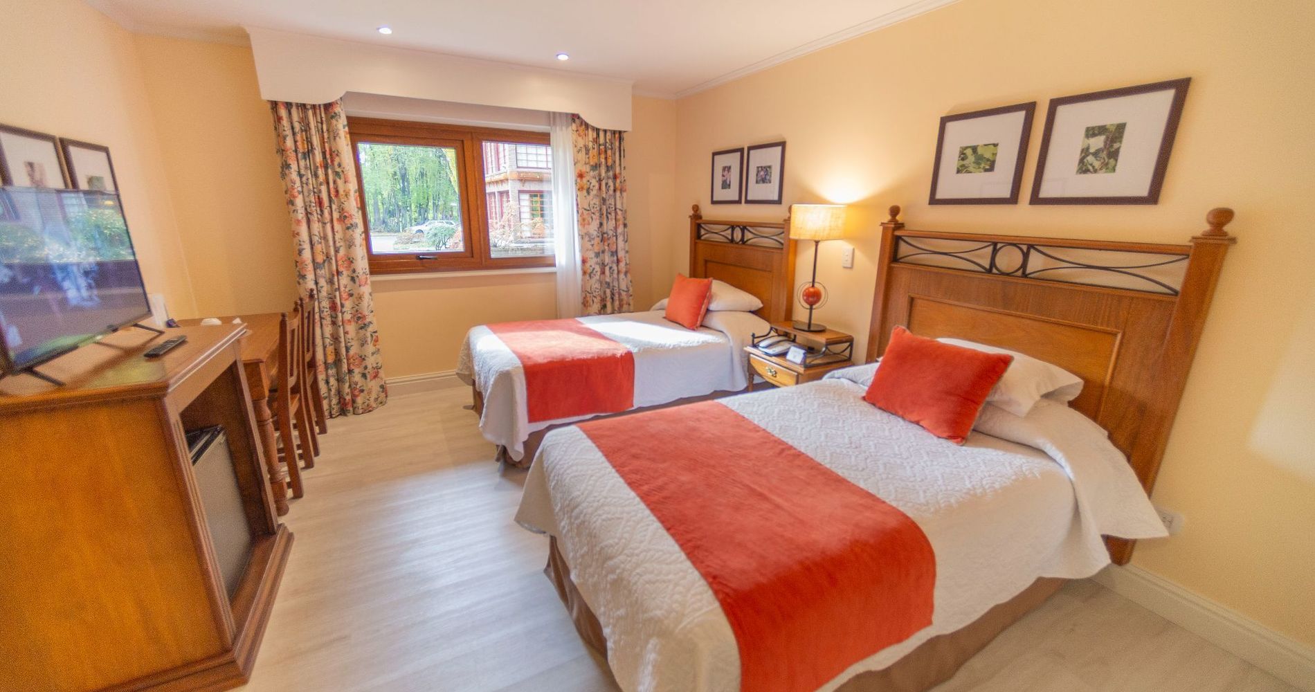 Posada Los Alamos / 4-star category