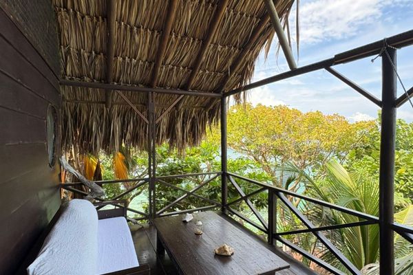 Hab Premium con Vista al mar y balcón