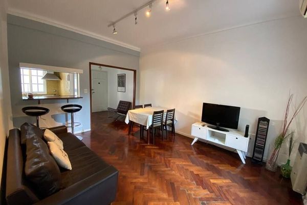 Depto 3 ambientes en calle Malabia, Palermo