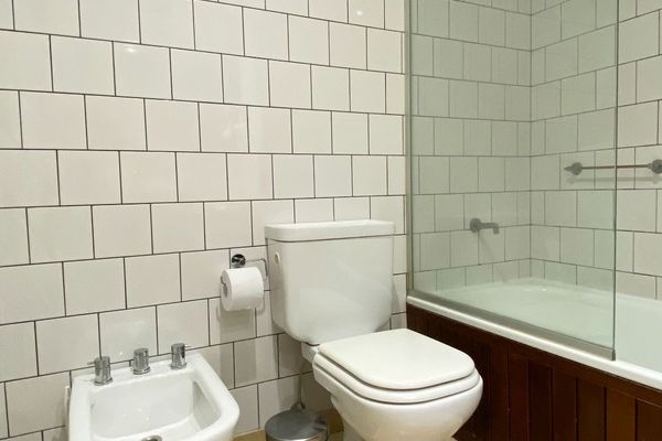 One Bedroom Balcony Apartment