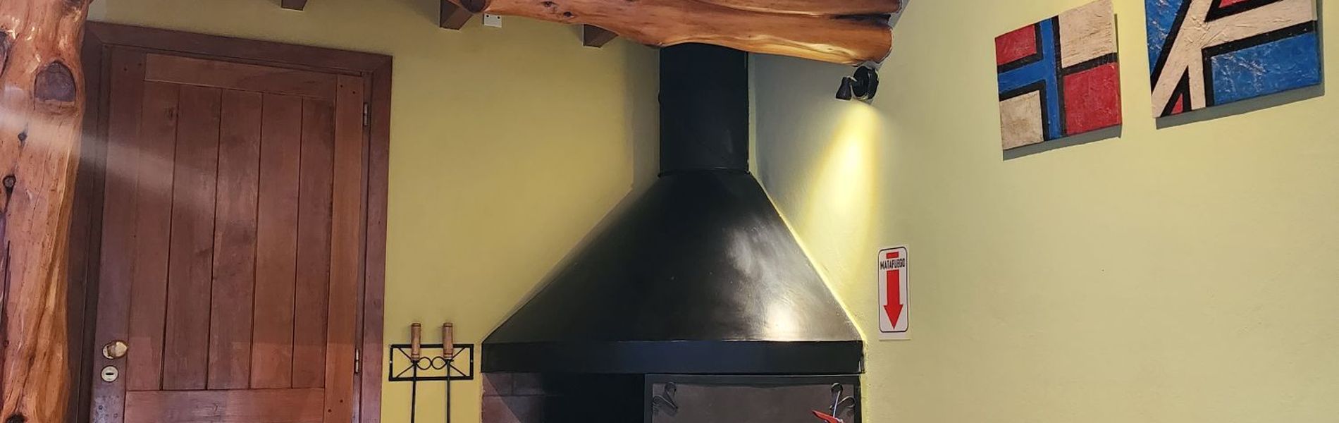 Casa del Bosque Aparts & Suites