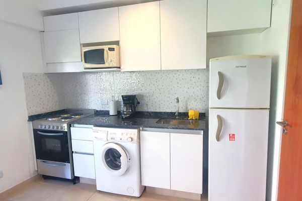 Depto monoambiente sobre Av. Comodoro Rivadavia, Núñez