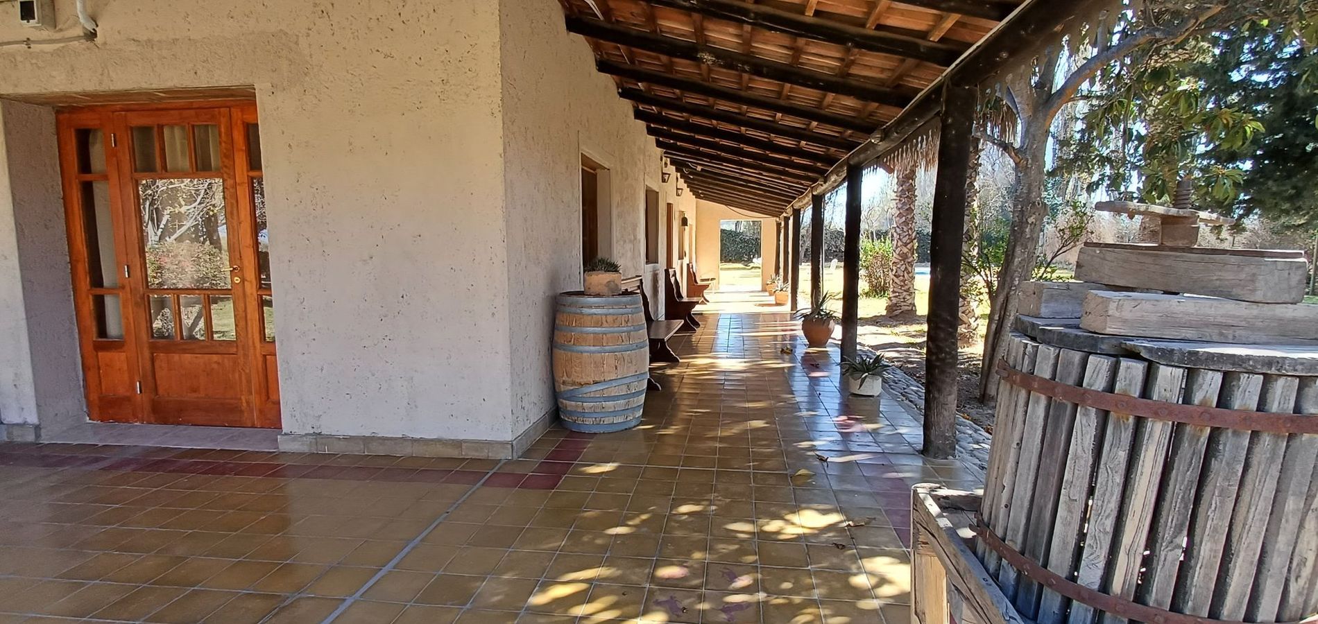 Posada Cavieres Wine Farm