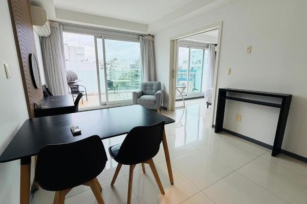 Suite dos ambientes con terraza