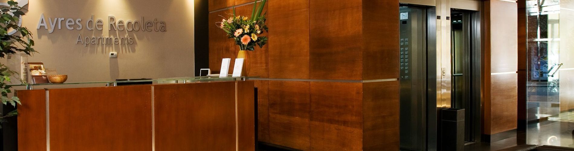 Ayres Recoleta Uriburu