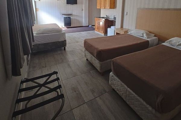 ESTÁNDAR TRIPLE TWIN