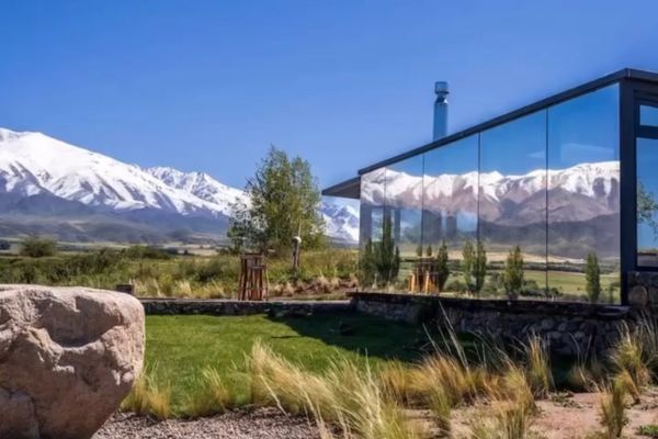 Exclusive Loft, 1 King Bed, Bathtub, Mountain View