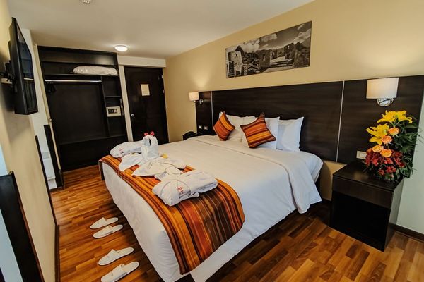 HABITACION MATRIMONIAL SUPERIOR