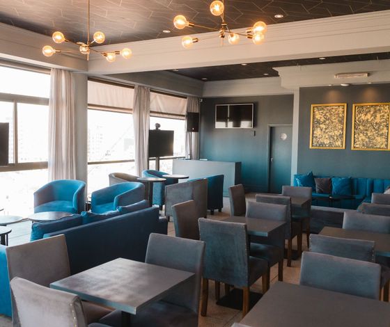 Hotel Premium Tower Suites