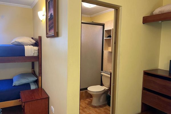 Habitación Cuádruple Familiar (con cama doble matrimonial)