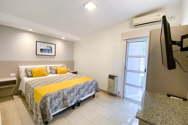 Sector Sierras 1 (2 Plantas) - 3 Habitaciones y 2 baños (Hasta 2 huéspedes) 